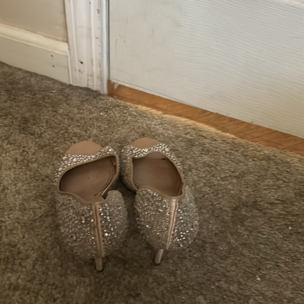 Stone work heels - Picture 3 of 3